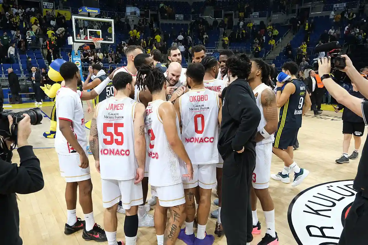 AS Mónaco Basket en un partido