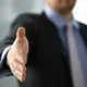 Abascal ofrece al PP un pacto
