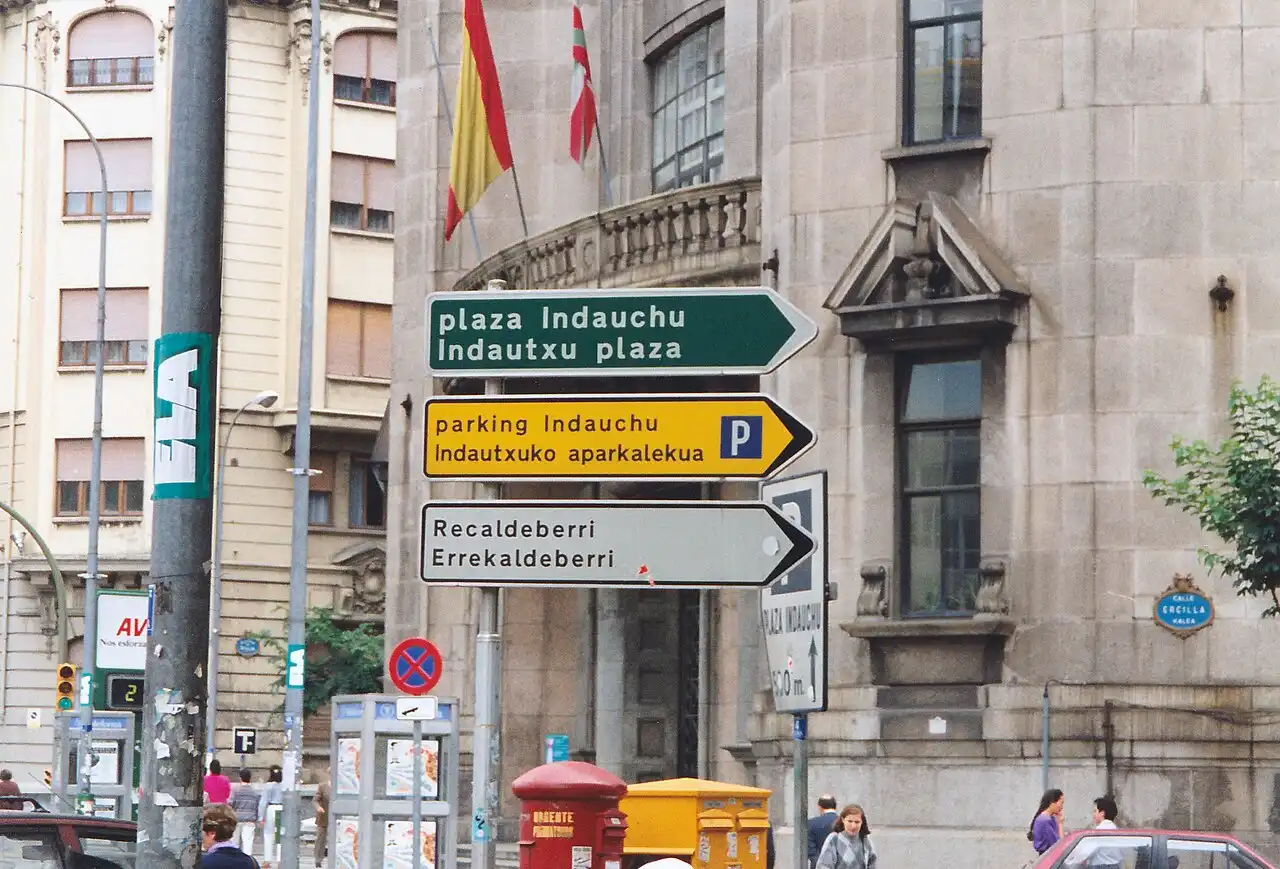 Carteles en euskera