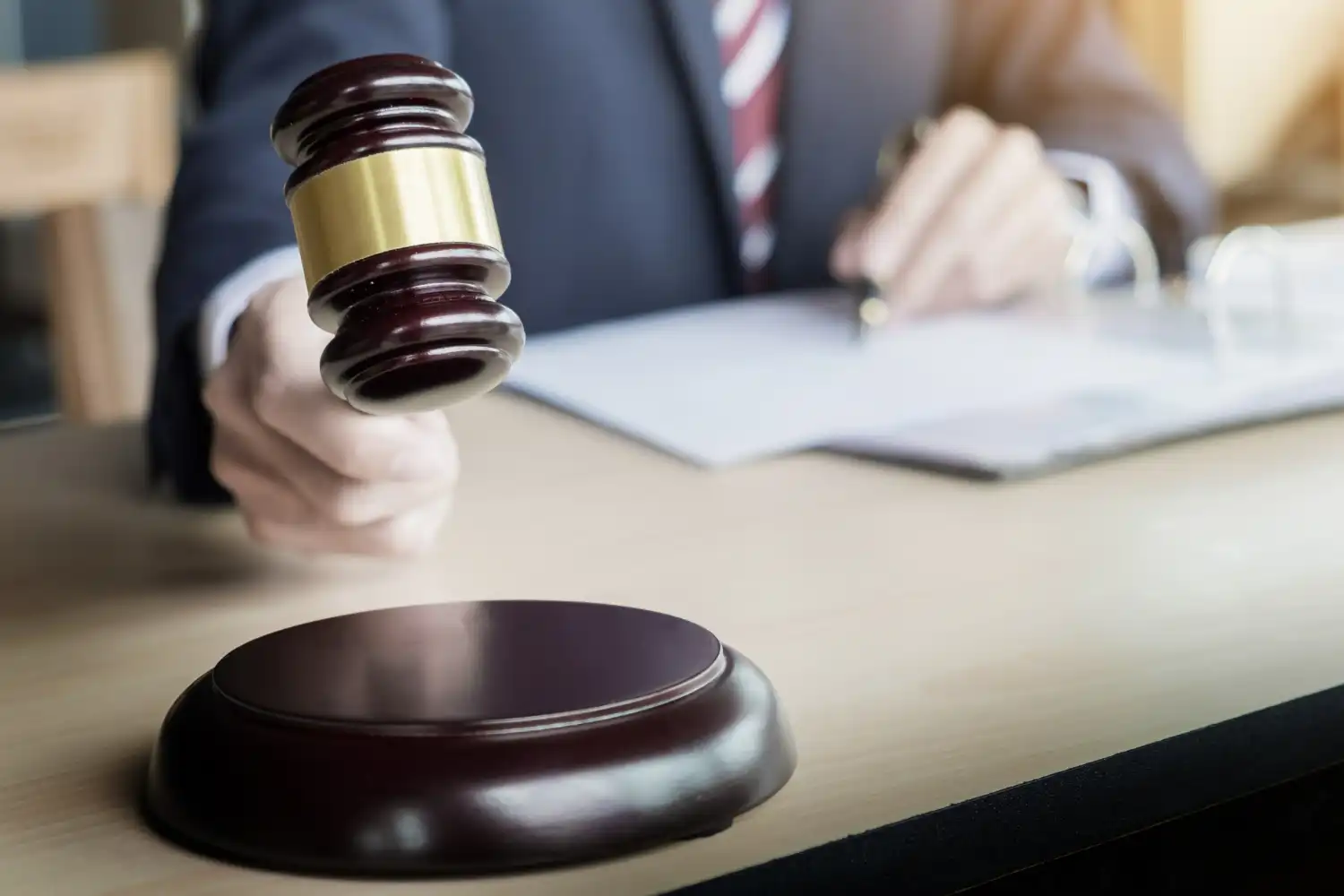 El Supremo mantiene suspendido el voto del 29-N