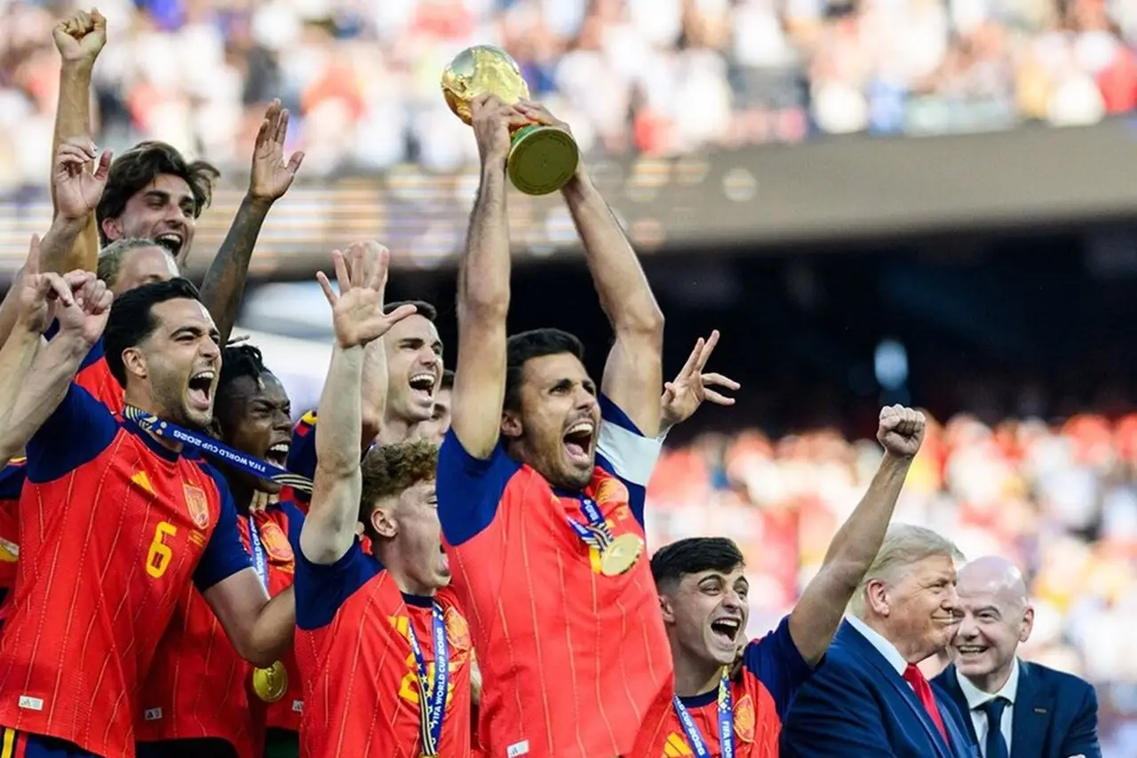 España levanta la Copa del Mundo 2026