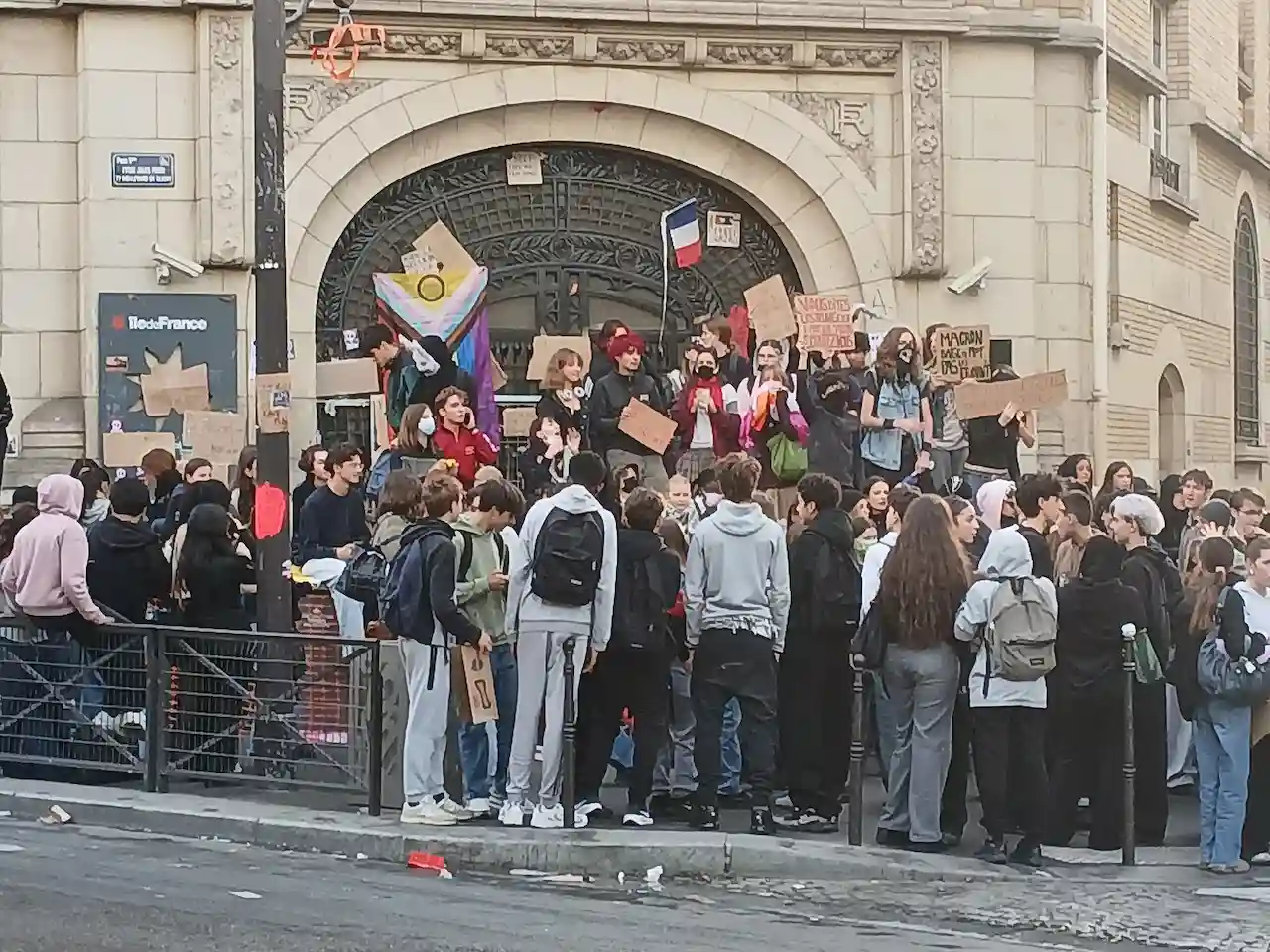 Estudiantes franceses protestando en 2026