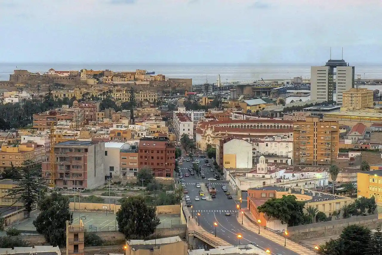 Felipe VI y Letizia llegan a Melilla