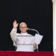 León XIV recita el angelus