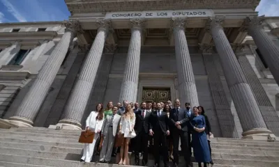 Los criticos de Vox