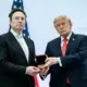 Musk premiado por Trump en 2026