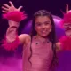 Naree canta BOO