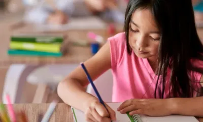 Niña en una escuela de China