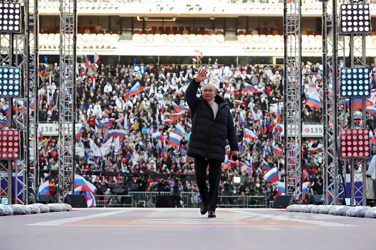 Putin con sus seguidores