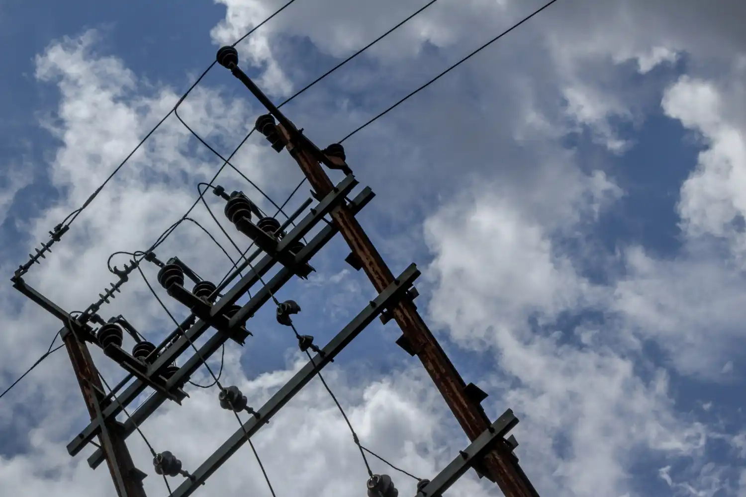 Red Eléctrica bloquea paradas de gas