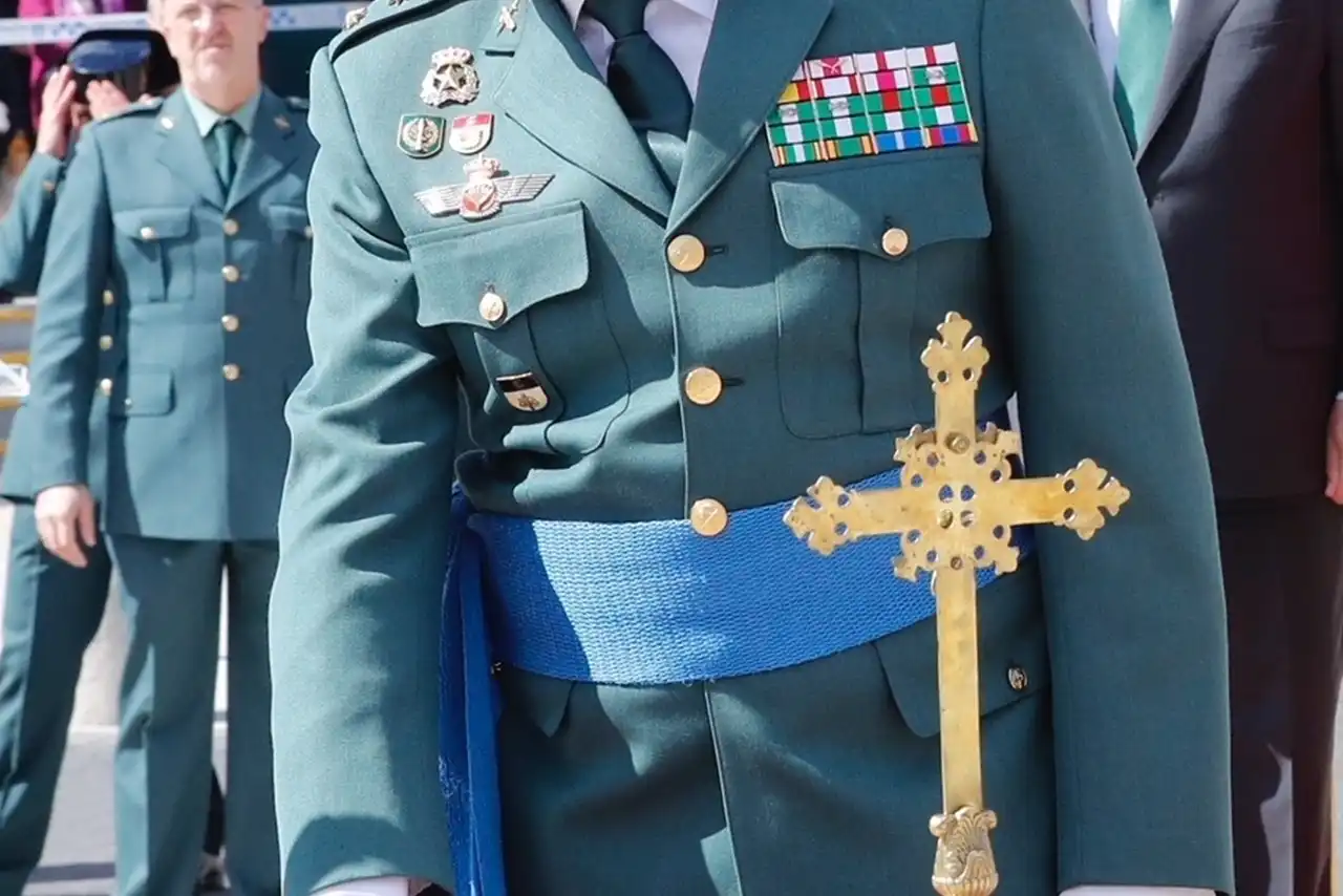 Un coronel de la Guardia Civil