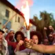 Un manifestante pierde una mano