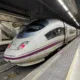 Un tren de la serie 103 de Renfe