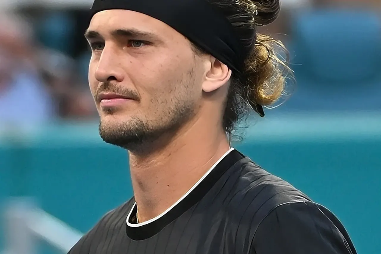 Zverev sonrie en una pausa de juego