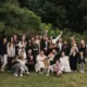 boda y llegan miles de personas