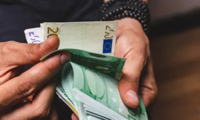 devolver 16.365 euros del salario social