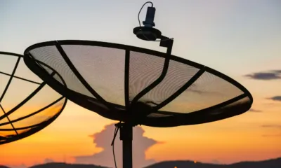 una red satelital propia